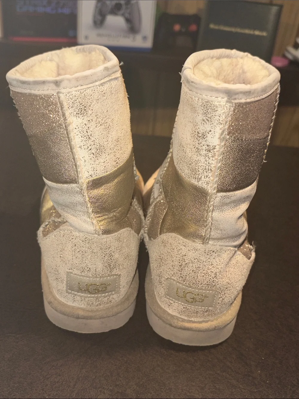 UGG Kids Metallic Gold Glitter Shearling-Lined Boots